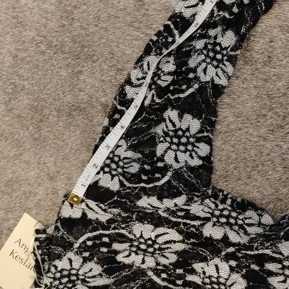 Angela Keslar NWT Exaggerated Sleeve Lace Top - Picture 6 of 8